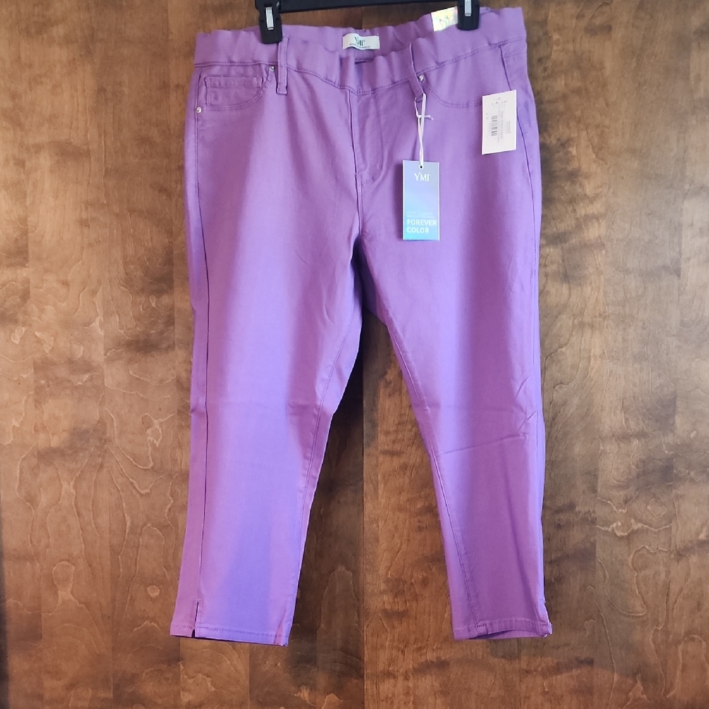 VMI Purple Skinny Crop Pants with Stretch